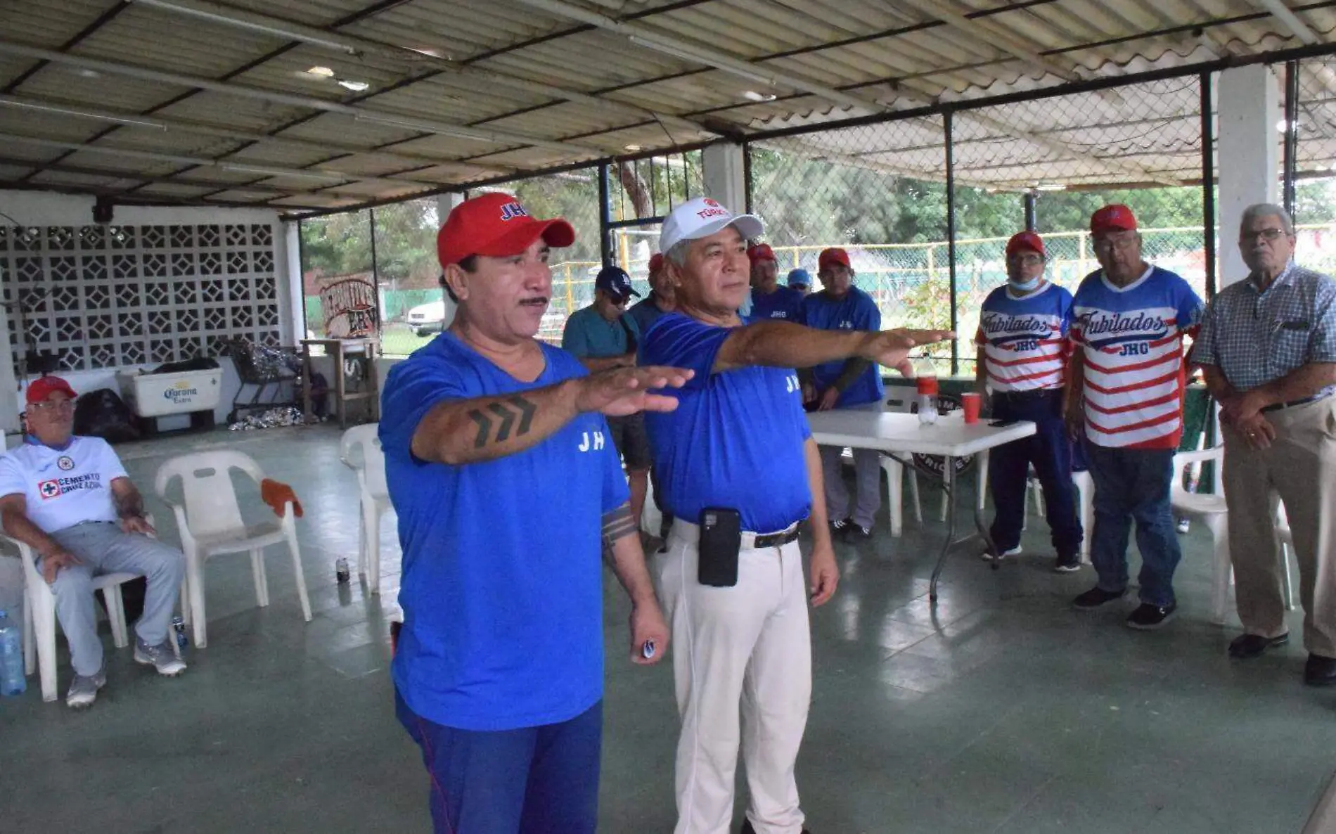 Celebran llegada de nuevo presidente del Club Deportivo Jubilados 